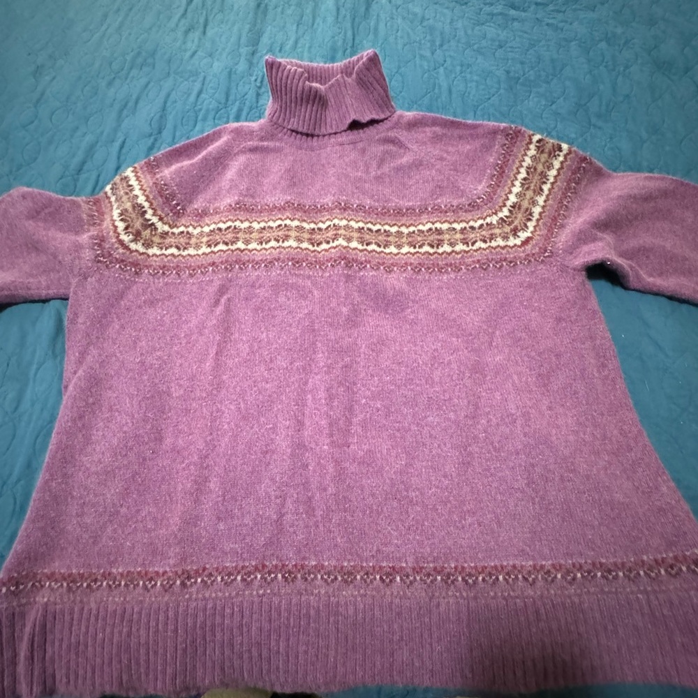 Eddie Bauer new Angora cotton turtleneck sweater